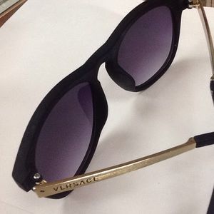 Versace sunglasses 😎100% Authentic made in Italy